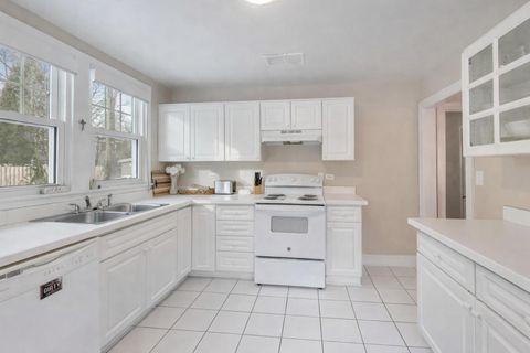 Tiny photo for 1800 Telegraph Road, Bannockburn, IL 60015 (MLS # 12524666)