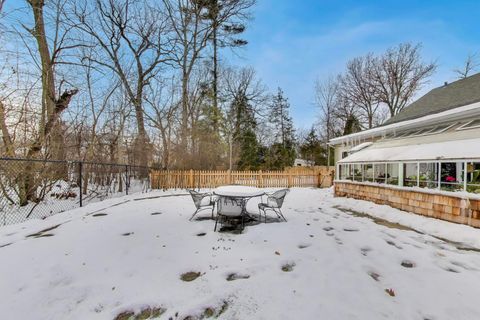 Tiny photo for 1800 Telegraph Road, Bannockburn, IL 60015 (MLS # 12524666)