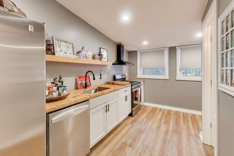 Tiny photo for 1800 Telegraph Road, Bannockburn, IL 60015 (MLS # 12524666)