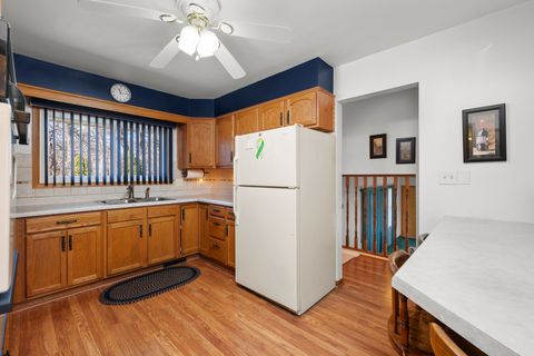 Tiny photo for 3709 9th Avenue, Moline, IL 61265 (MLS # 12566210)