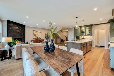 Tiny photo for 131 Harding Court, Glen Ellyn, IL 60137 (MLS # 12539403)