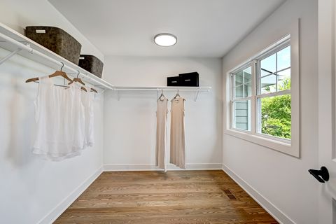 Tiny photo for 131 Harding Court, Glen Ellyn, IL 60137 (MLS # 12539403)