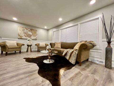 Tiny photo for 15737 Dante Drive, South Holland, IL 60473 (MLS # 12499343)