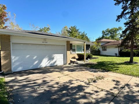 Tiny photo for 15737 Dante Drive, South Holland, IL 60473 (MLS # 12499343)