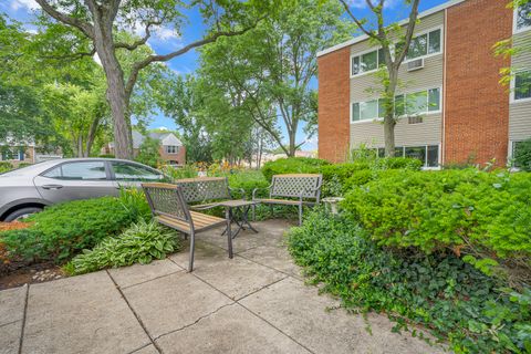 Tiny photo for 1139 Leavitt Avenue #308, Flossmoor, IL 60422 (MLS # 12695996)