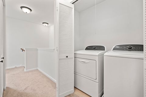 Tiny photo for 1519 E Arbor Lane, Arlington Heights, IL 60004 (MLS # 12492283)