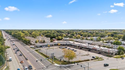 Tiny photo for 1519 E Arbor Lane, Arlington Heights, IL 60004 (MLS # 12492283)