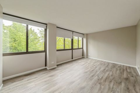 Tiny photo for 4850 S Lake Park Avenue #512, Chicago, IL 60615 (MLS # 12329212)