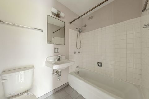 Tiny photo for 4850 S Lake Park Avenue #512, Chicago, IL 60615 (MLS # 12329212)