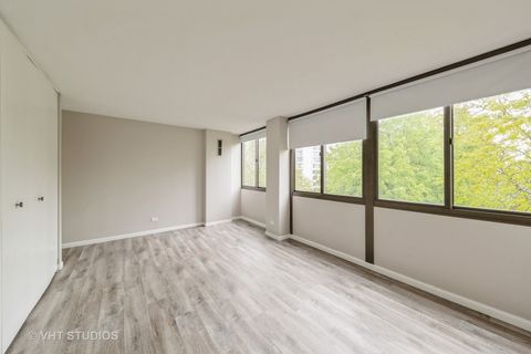 Tiny photo for 4850 S Lake Park Avenue #512, Chicago, IL 60615 (MLS # 12329212)