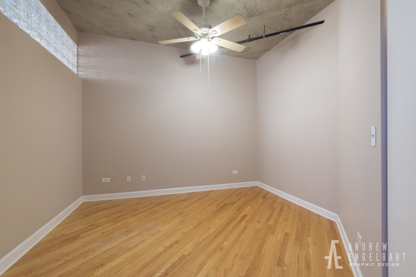 933 W Van Buren Street 321