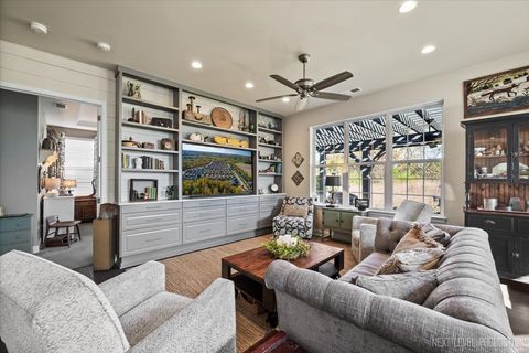 Tiny photo for 3870 Crooked Creek Drive, Elgin, IL 60124 (MLS # 12503509)