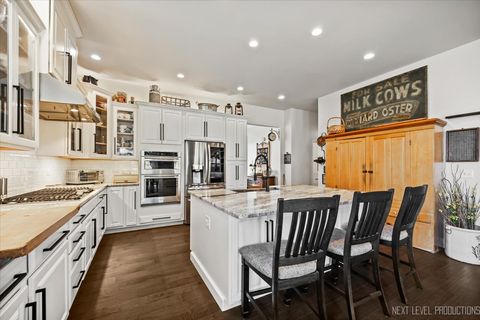 Tiny photo for 3870 Crooked Creek Drive, Elgin, IL 60124 (MLS # 12503509)