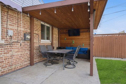 Tiny photo for 3448 W 73rd Place, Chicago, IL 60629 (MLS # 12583640)