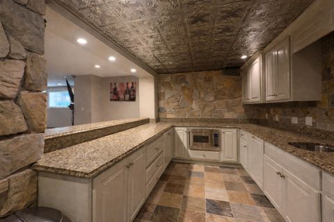Tiny photo for 22542 Swanstone Court, Frankfort, IL 60423 (MLS # 12631398)