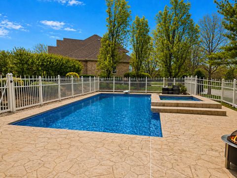 Tiny photo for 22542 Swanstone Court, Frankfort, IL 60423 (MLS # 12631398)
