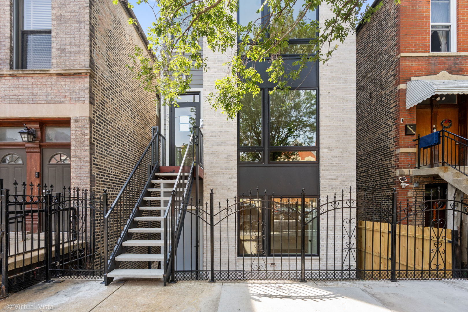 1521 W 17th Street 1