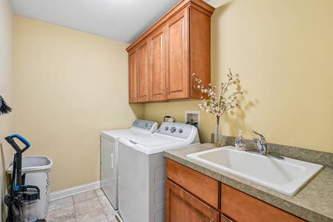 Tiny photo for 343 Arbor Glen Boulevard, Schaumburg, IL 60195 (MLS # 12727741)