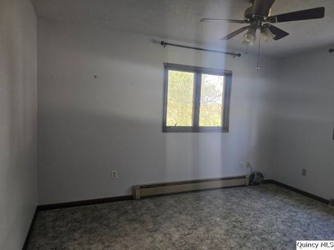 Tiny photo for 1797 E County Rd 1540 N, Carthage, IL 62321 (MLS # 12488200)