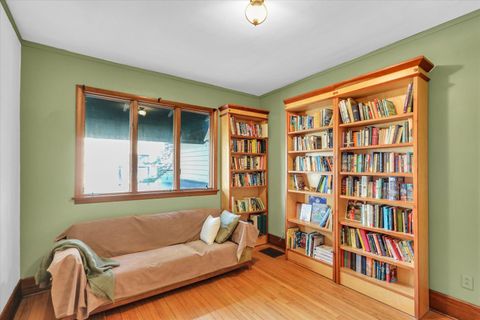Tiny photo for 202 W Iowa Street, Urbana, IL 61801 (MLS # 12589315)