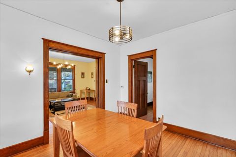 Tiny photo for 202 W Iowa Street, Urbana, IL 61801 (MLS # 12589315)