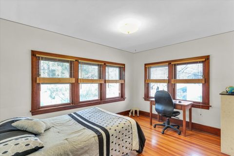 Tiny photo for 202 W Iowa Street, Urbana, IL 61801 (MLS # 12589315)