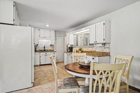 Tiny photo for 48 Pueblo Road, Montgomery, IL 60538 (MLS # 12637456)