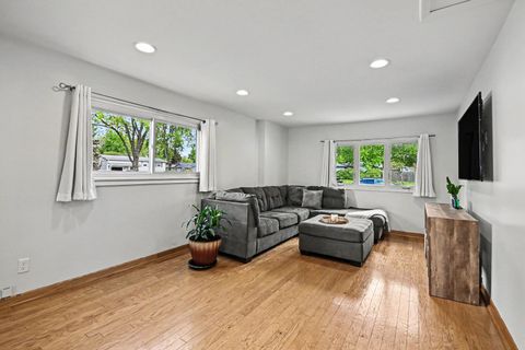 Tiny photo for 48 Pueblo Road, Montgomery, IL 60538 (MLS # 12637456)