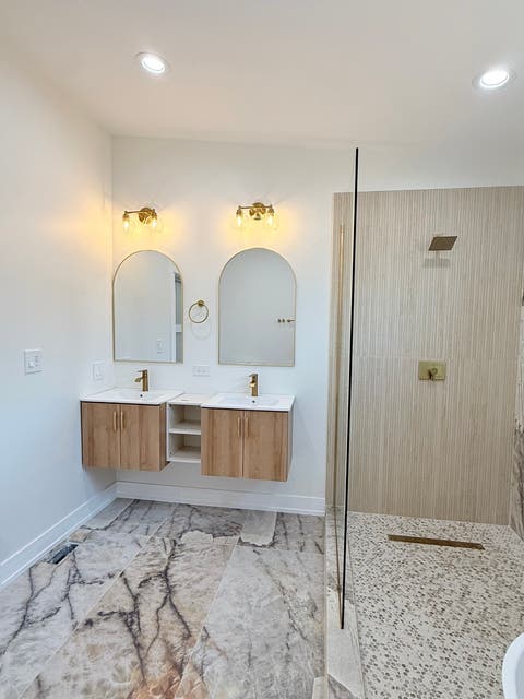 Tiny photo for 8233 S Carpenter Street, Chicago, IL 60620 (MLS # 12726909)