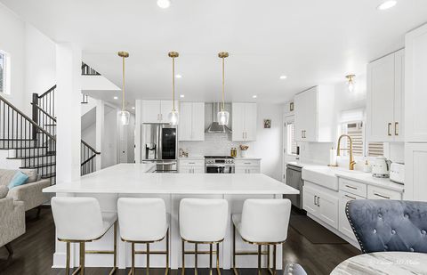 Tiny photo for 8820 N Elmore Street, Niles, IL 60714 (MLS # 12573918)