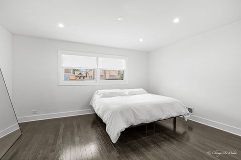 Tiny photo for 8820 N Elmore Street, Niles, IL 60714 (MLS # 12573918)