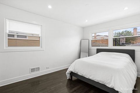 Tiny photo for 8820 N Elmore Street, Niles, IL 60714 (MLS # 12573918)