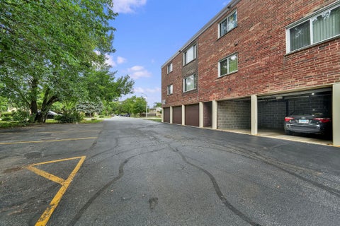 Tiny photo for 10210 Washington Avenue #115, Oak Lawn, IL 60453 (MLS # 12711837)