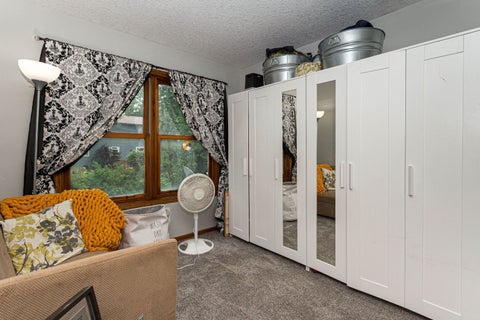 Tiny photo for 4367 Winston Place, Bettendorf, IA 52722 (MLS # 12677715)