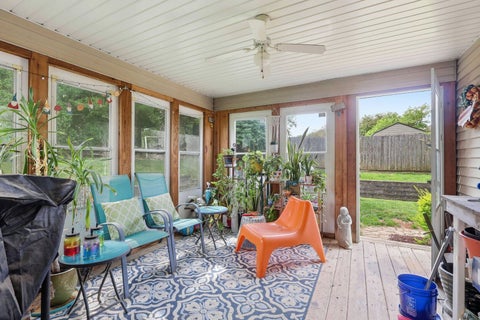 Tiny photo for 4367 Winston Place, Bettendorf, IA 52722 (MLS # 12677715)