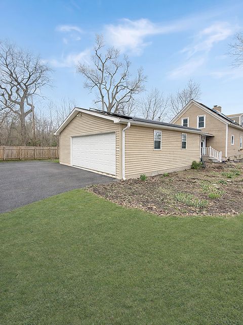 603 W Main Street Cary IL 60013