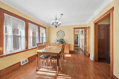 Tiny photo for 3330 Oak Avenue, Brookfield, IL 60513 (MLS # 12760123)