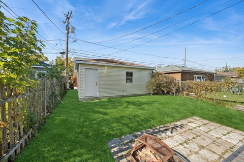 Tiny photo for 3330 Oak Avenue, Brookfield, IL 60513 (MLS # 12760123)
