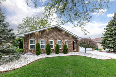 Tiny photo for 15542 Catalina Court, Orland Park, IL 60462 (MLS # 12744334)