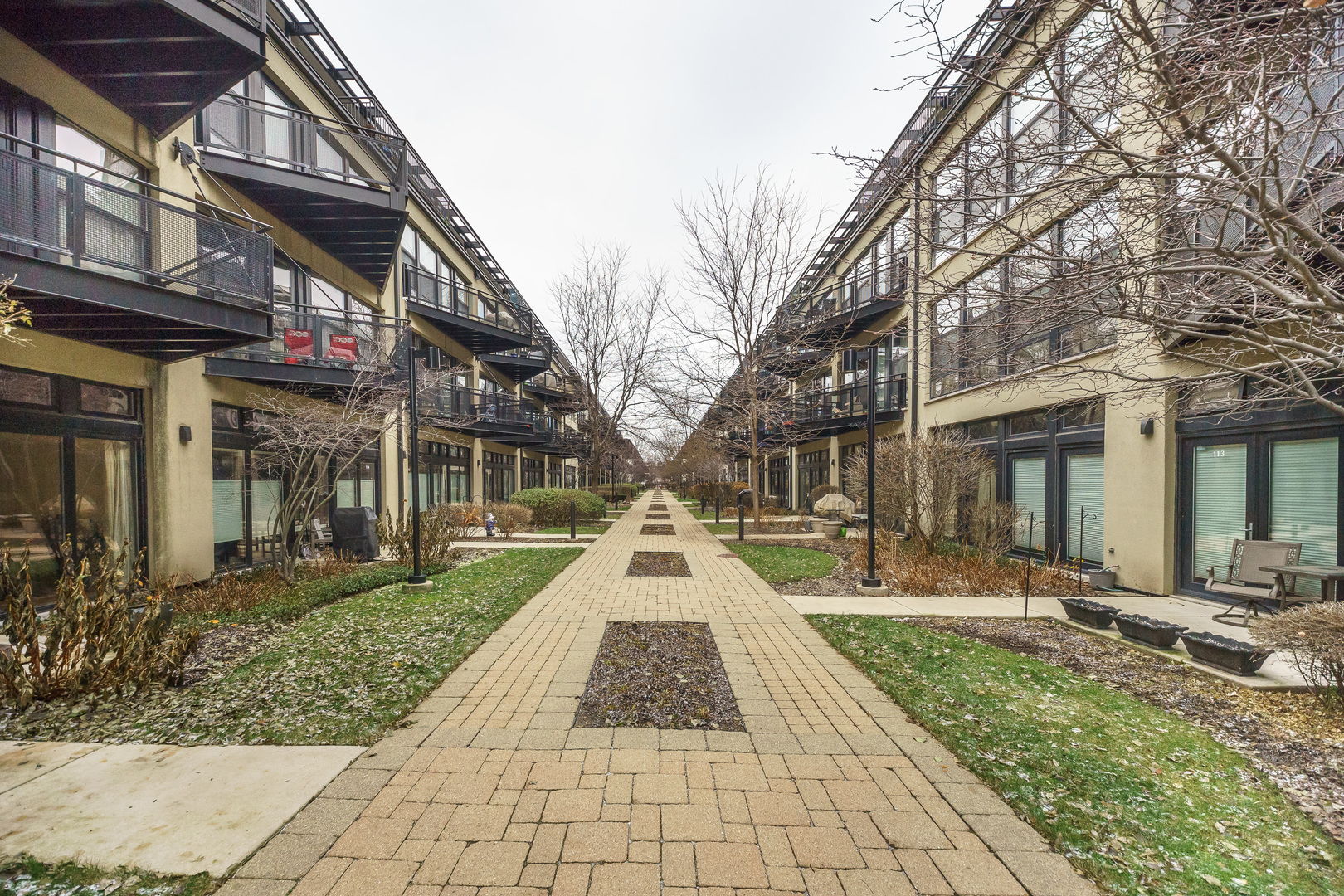 1000 W 15th Street 115