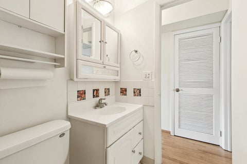 Tiny photo for 702 Cobblestone Circle #D, Glenview, IL 60025 (MLS # 12710786)