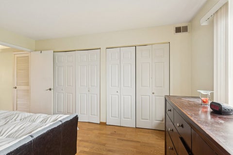 Tiny photo for 702 Cobblestone Circle #D, Glenview, IL 60025 (MLS # 12710786)