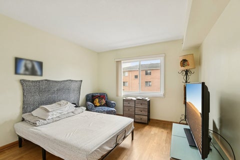 Tiny photo for 702 Cobblestone Circle #D, Glenview, IL 60025 (MLS # 12710786)