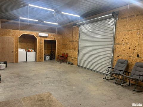 Tiny photo for 40 Presley Loop, Golconda, IL 62938 (MLS # EB460638)