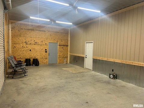 Tiny photo for 40 Presley Loop, Golconda, IL 62938 (MLS # EB460638)