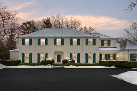 Tiny photo for 970 E Deerpath Road, Lake Forest, IL 60045 (MLS # 12566615)