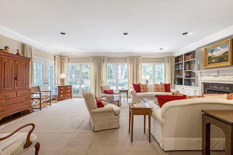 Tiny photo for 970 E Deerpath Road, Lake Forest, IL 60045 (MLS # 12566615)