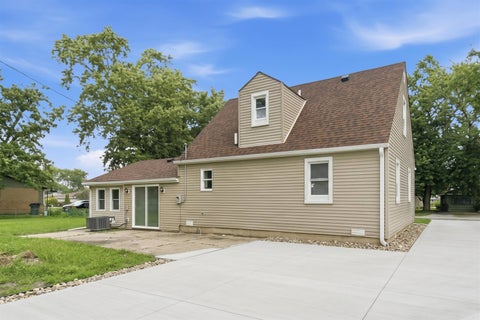 Tiny photo for 15480 Millard Avenue, Markham, IL 60428 (MLS # 12716466)