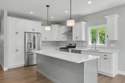 Tiny photo for 510 S 6th Street, Fairbury, IL 61739 (MLS # 12648993)