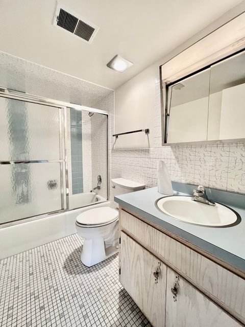 Tiny photo for 11012 Kilpatrick Avenue #3ne, Oak Lawn, IL 60453 (MLS # 12714713)